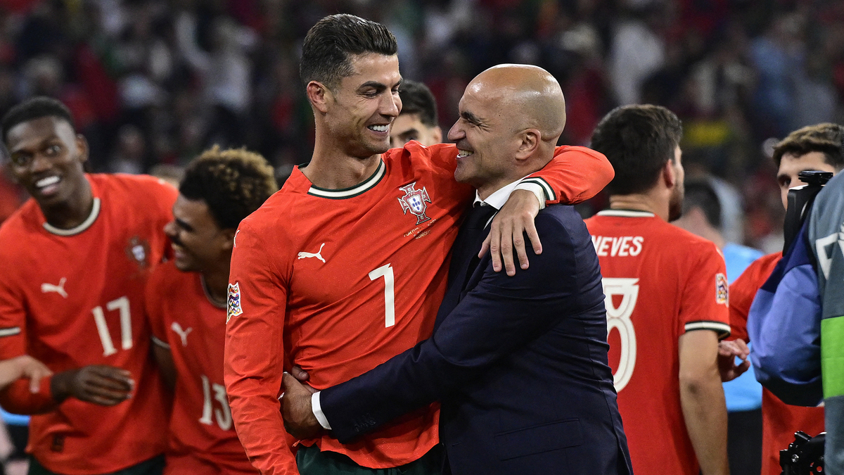 HLV Roberto Martinez sắp dẫn dắt Al Nassr: Tái hợp Ronaldo sau World Cup 2026
