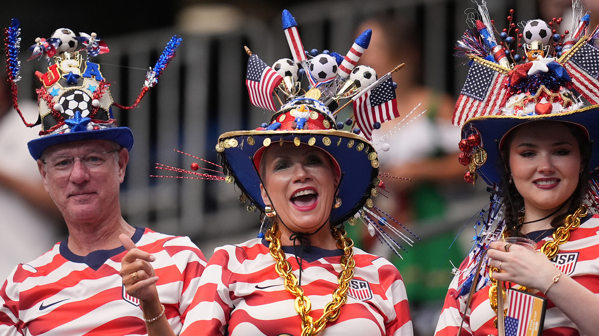 World Cup 2026: Nhà hàng Việt tại Houston hối hả đón sóng đại tiệc bóng đá
