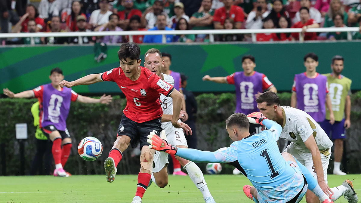 Hwang In-beom: Sự kết hợp giữa Modric và Laudrup tại World Cup 2026