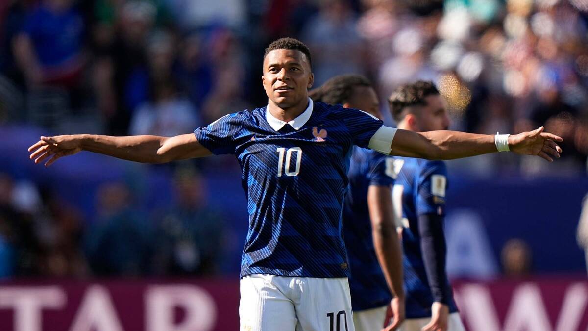 Deschamps: Mbappe luôn đóng góp dù bị chê ích kỷ, cú đúp mở màn World Cup 2026