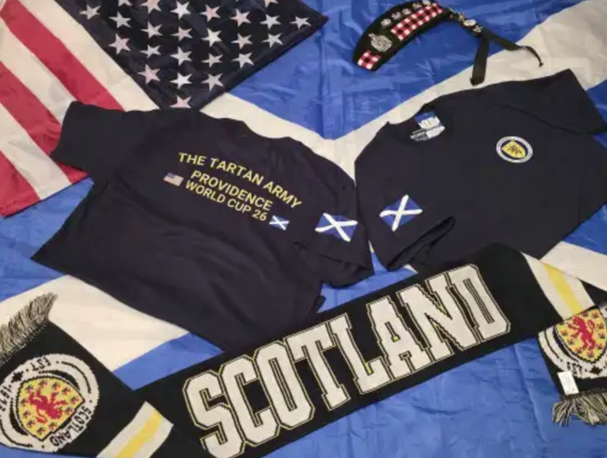 Quần áo và phụ kiện chuẩn bị cho World Cup của CĐV Scotland