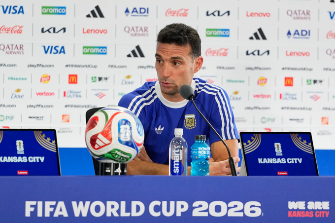 HLV Scaloni họp báo trước trận World Cup 2026