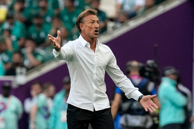 HLV Herve Renard chỉ đạo tại World Cup 2022