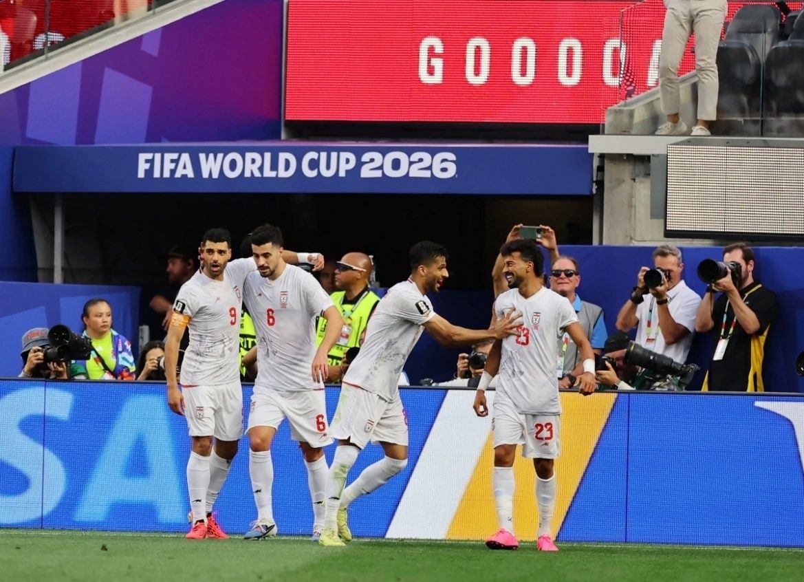 Iran hòa New Zealand: Rezaeian ăn mừng bàn gỡ