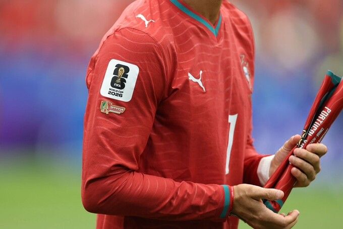 Huy hiệu Legacy của Cristiano Ronaldo trong trận Bồ Đào Nha gặp CHDC Congo tại World Cup 2026