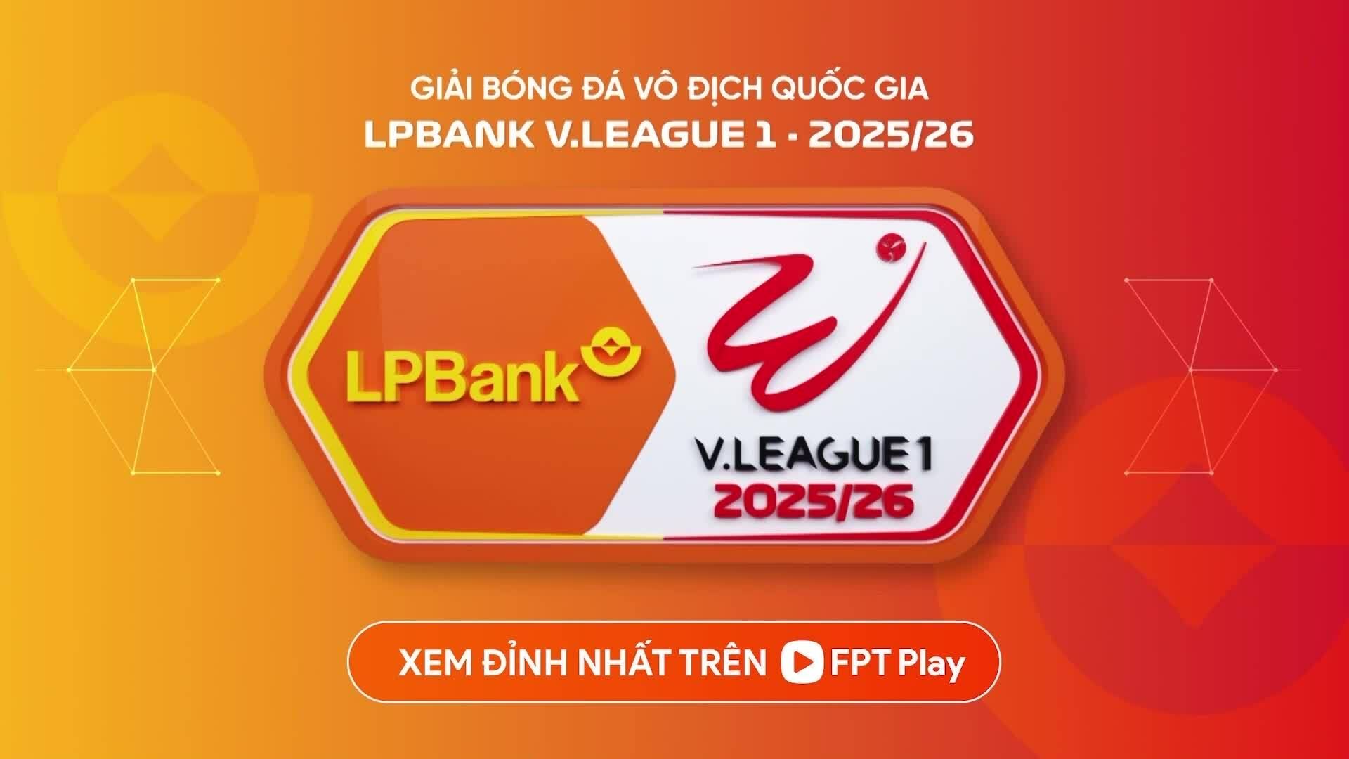 Pha phối hợp giữa Đình Bắc và Quang Hải dẫn đến bàn thắng