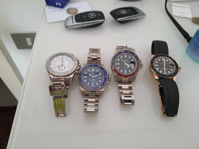 Bộ sưu tập đồng hồ Rolex của trùm web lậu bóng đá