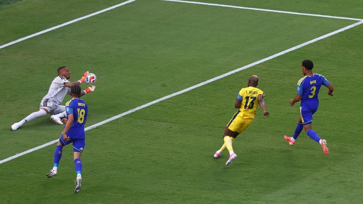 Thủ môn 'lên đồng' mang về điểm số lịch sử cho Curacao ở World Cup