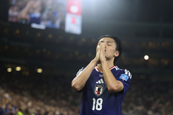 Ayase Ueda ăn mừng bàn thắng cho Nhật Bản trong trận gặp Tunisia tại World Cup 2026