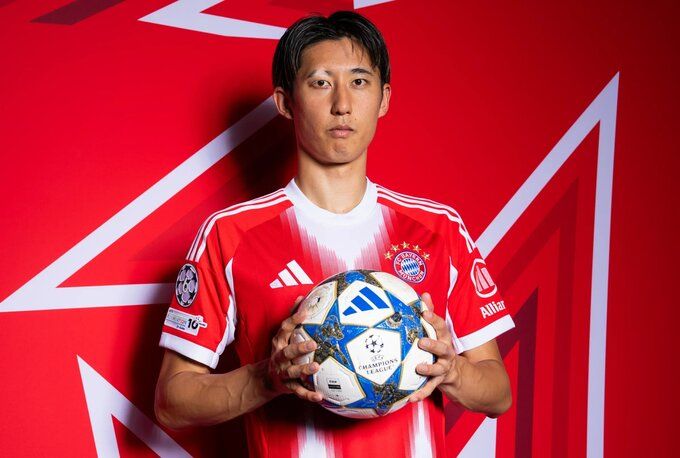 Hiroki Ito bạch biến tại Bayern Munich