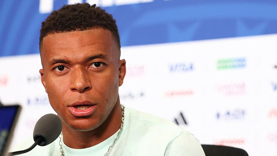 Kylian Mbappe từ chối tranh cãi Messi-Ronaldo: Mục tiêu duy nhất là vô địch World Cup 2026
