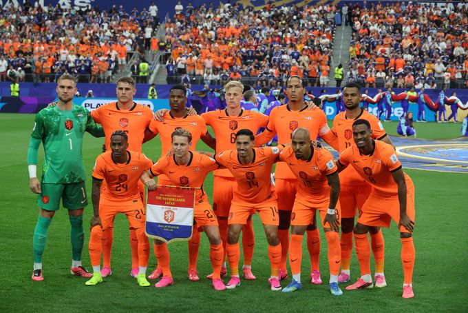 Đội tuyển Hà Lan chụp ảnh trước trận gặp Nhật Bản tại World Cup 2026