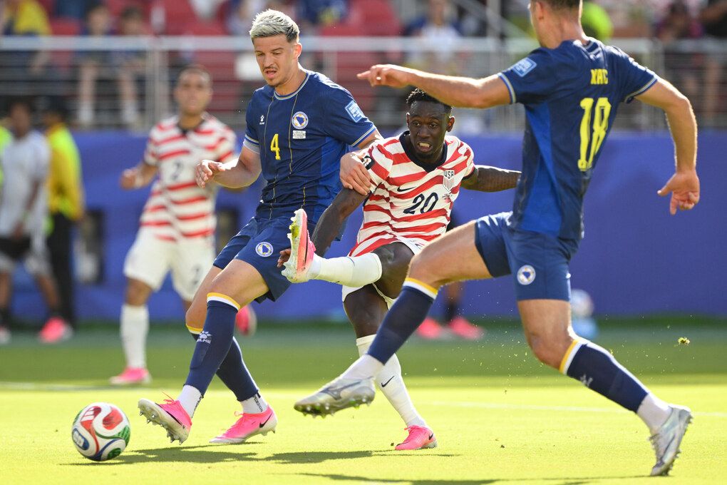 Folarin Balogun dứt điểm mở tỷ số cho Mỹ tại World Cup 2026