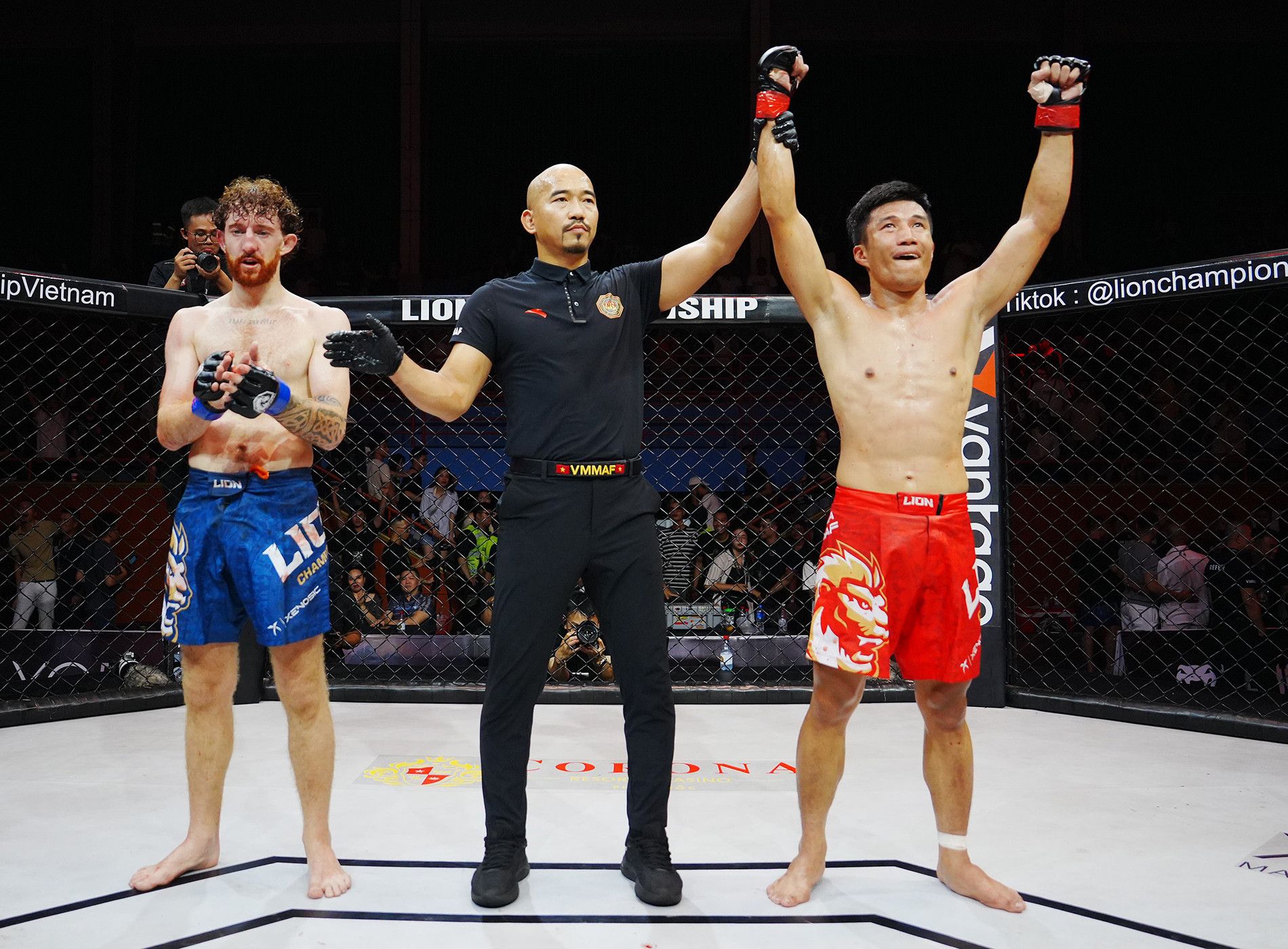 Trương Cao Minh Phát chiến thắng tại MMA Việt Nam