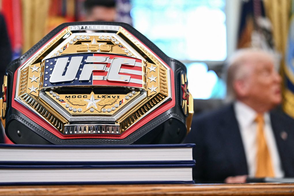 Đai vô địch UFC Freedom 250 tại Nhà Trắng
