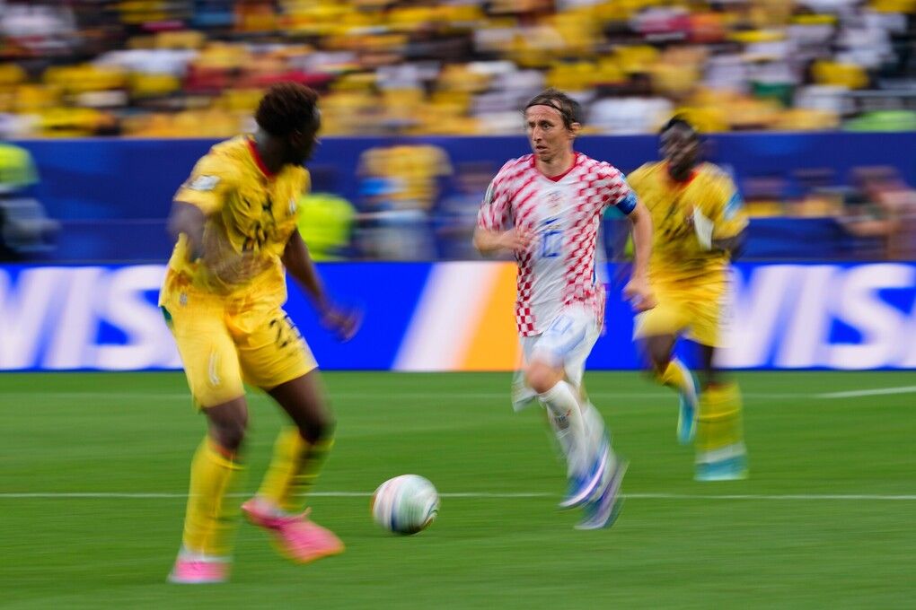 Luka Modric đi bóng trong trận Croatia thắng Ghana tại Croatia World Cup 2026