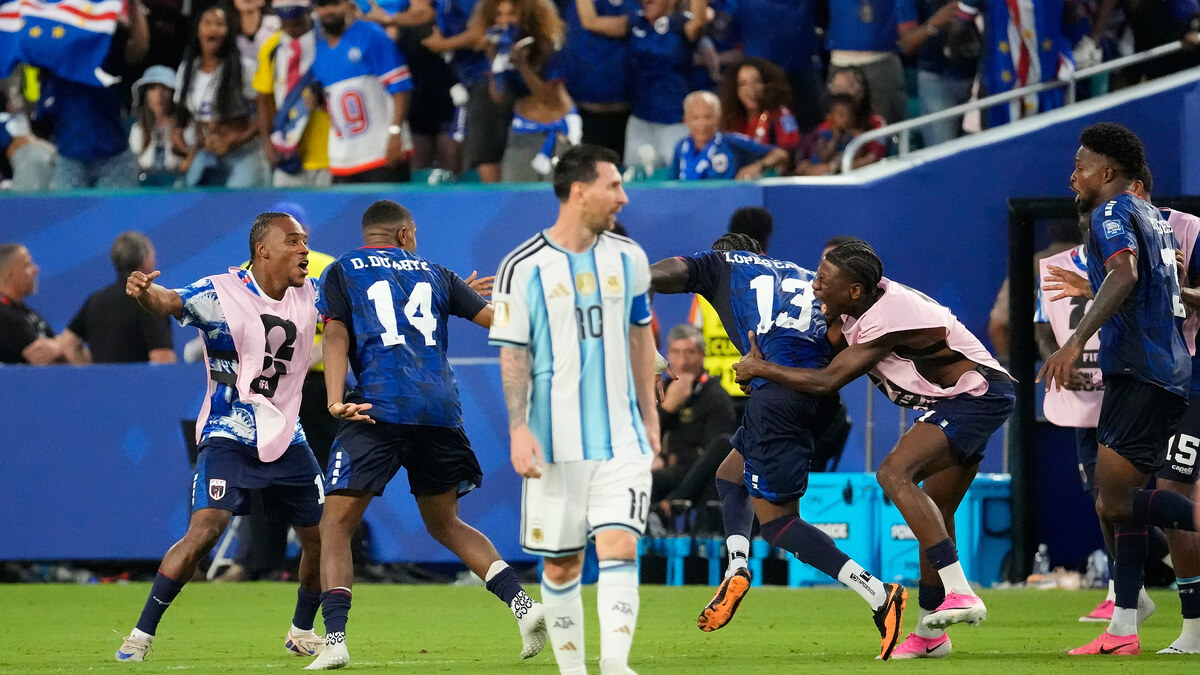 Henry và Ibrahimovic kêu gọi FIFA trao cúp đặc biệt cho Cape Verde tại World Cup 2026