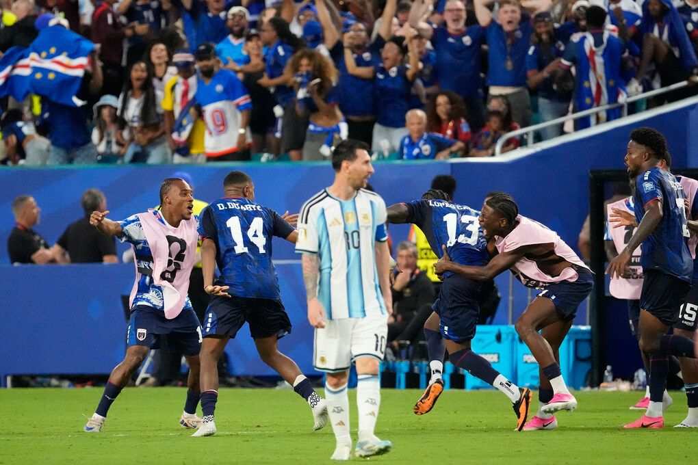 Cape Verde ăn mừng bàn gỡ hòa 2-2 trước Argentina tại World Cup 2026