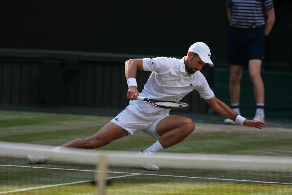 Djokovic thi đấu tại bán kết Wimbledon Grand Slam