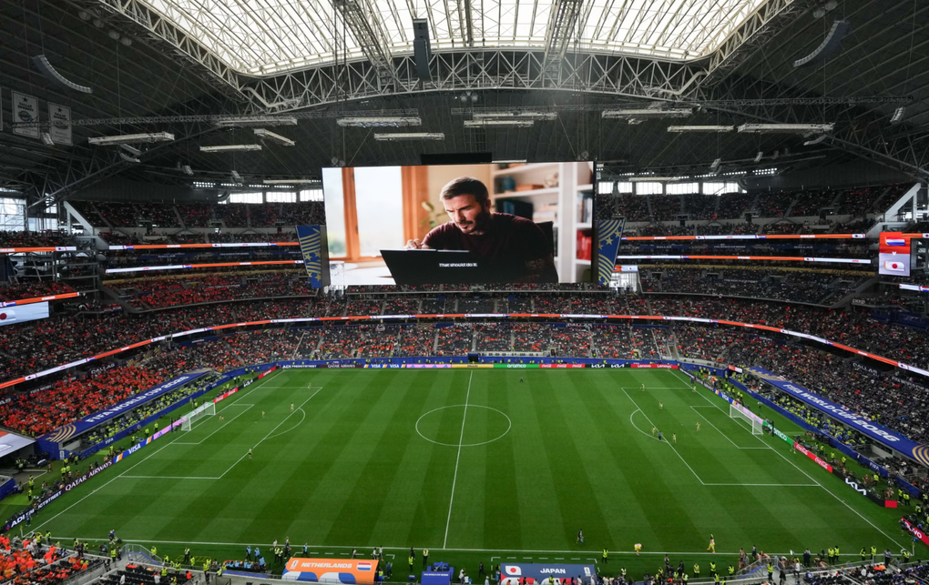 Beckham xuất hiện trên quảng cáo trong giờ nghỉ trận đấu, tận dụng sức nóng World Cup 2026