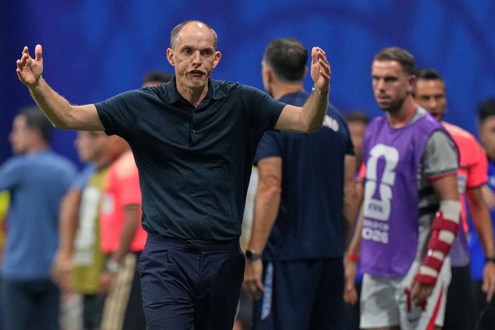HLV Thomas Tuchel phản ứng trong trận bán kết World Cup 2026